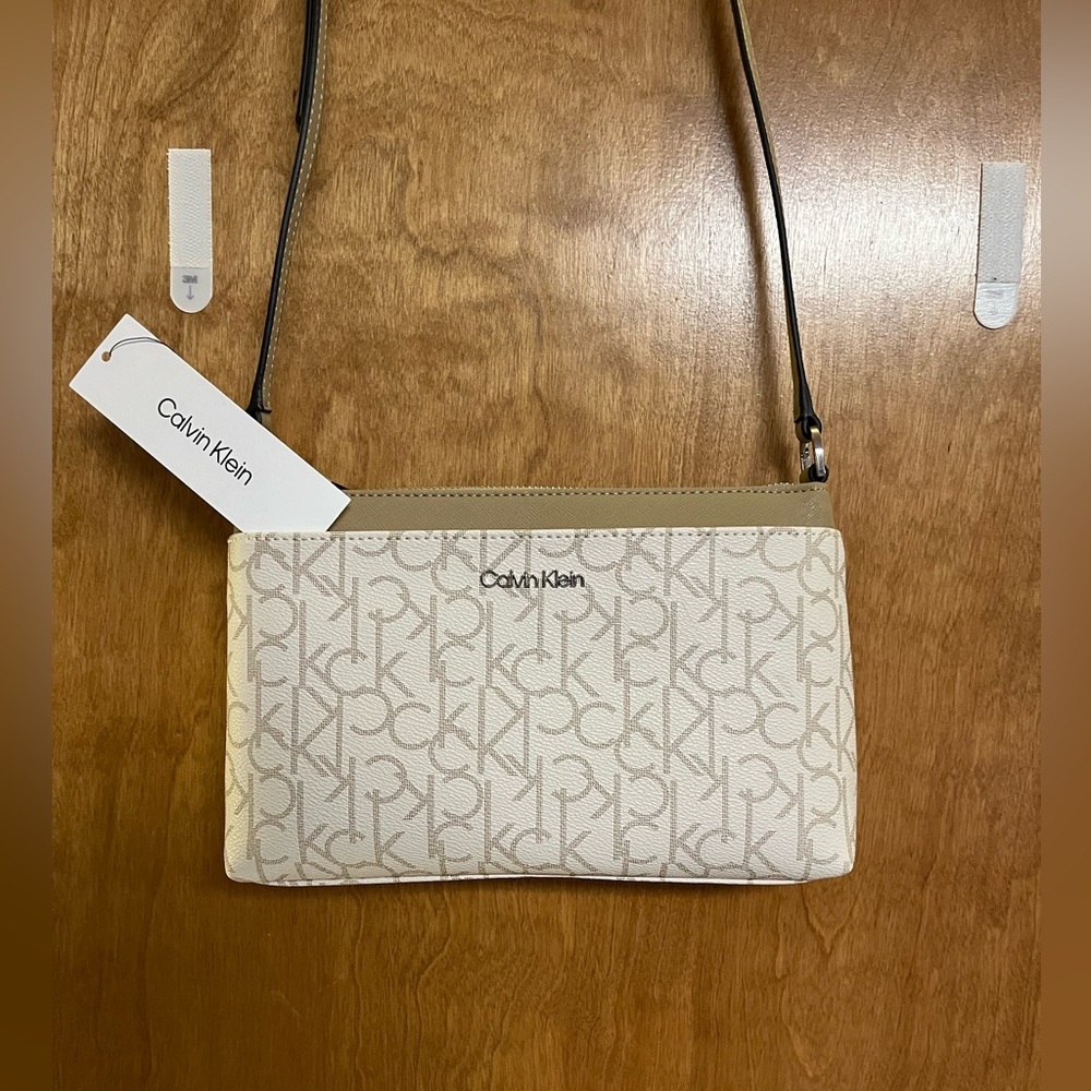 NWT Calvin Klein Purse